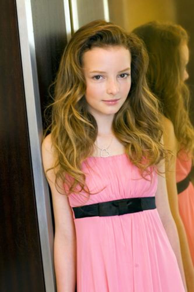 Picture of Dakota Blue Richards