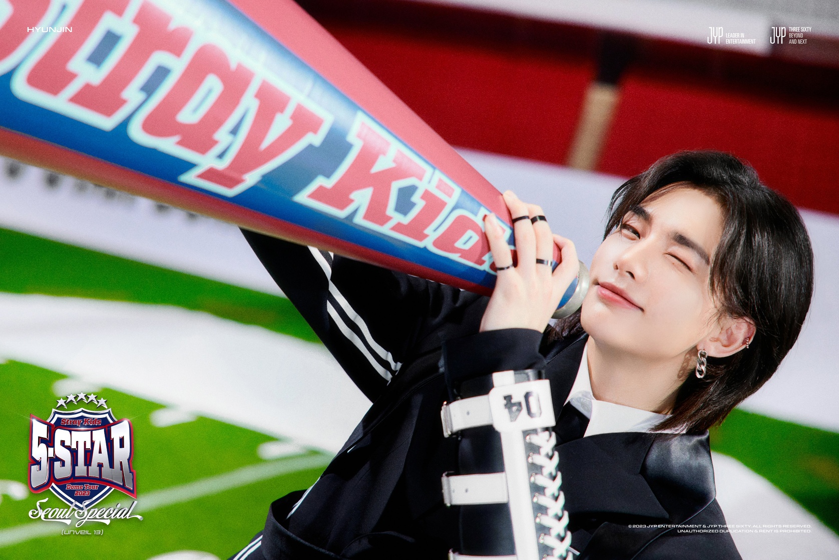 Stray Kids