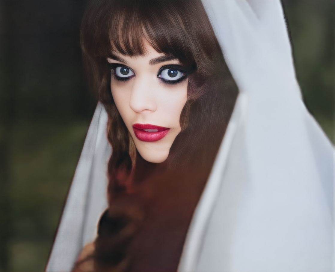 Tina Aumont Tina Aumont
