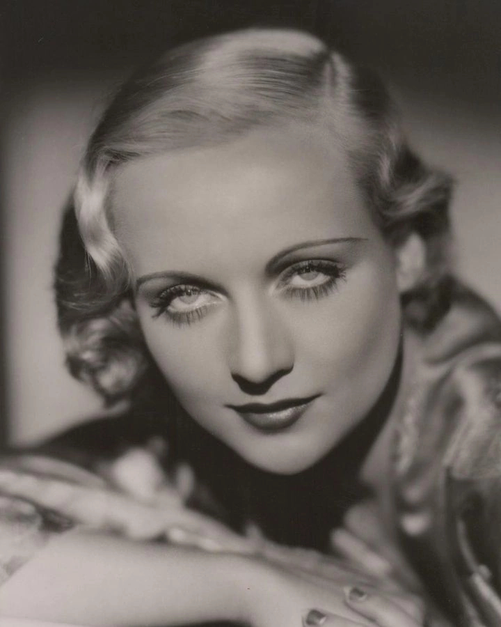 Picture of Carole Lombard