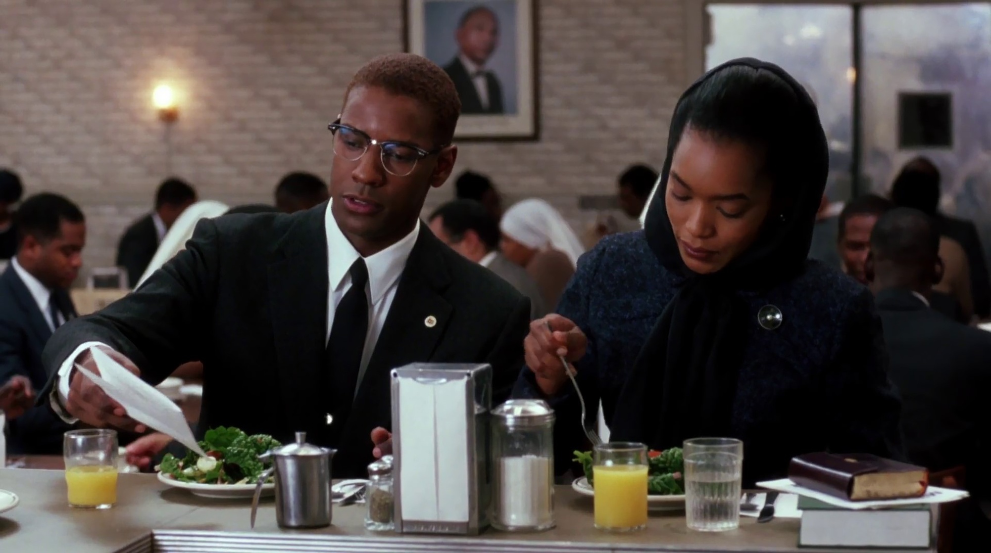 Denzel Washington And Angela Bassett Denzel washington and angela bassett