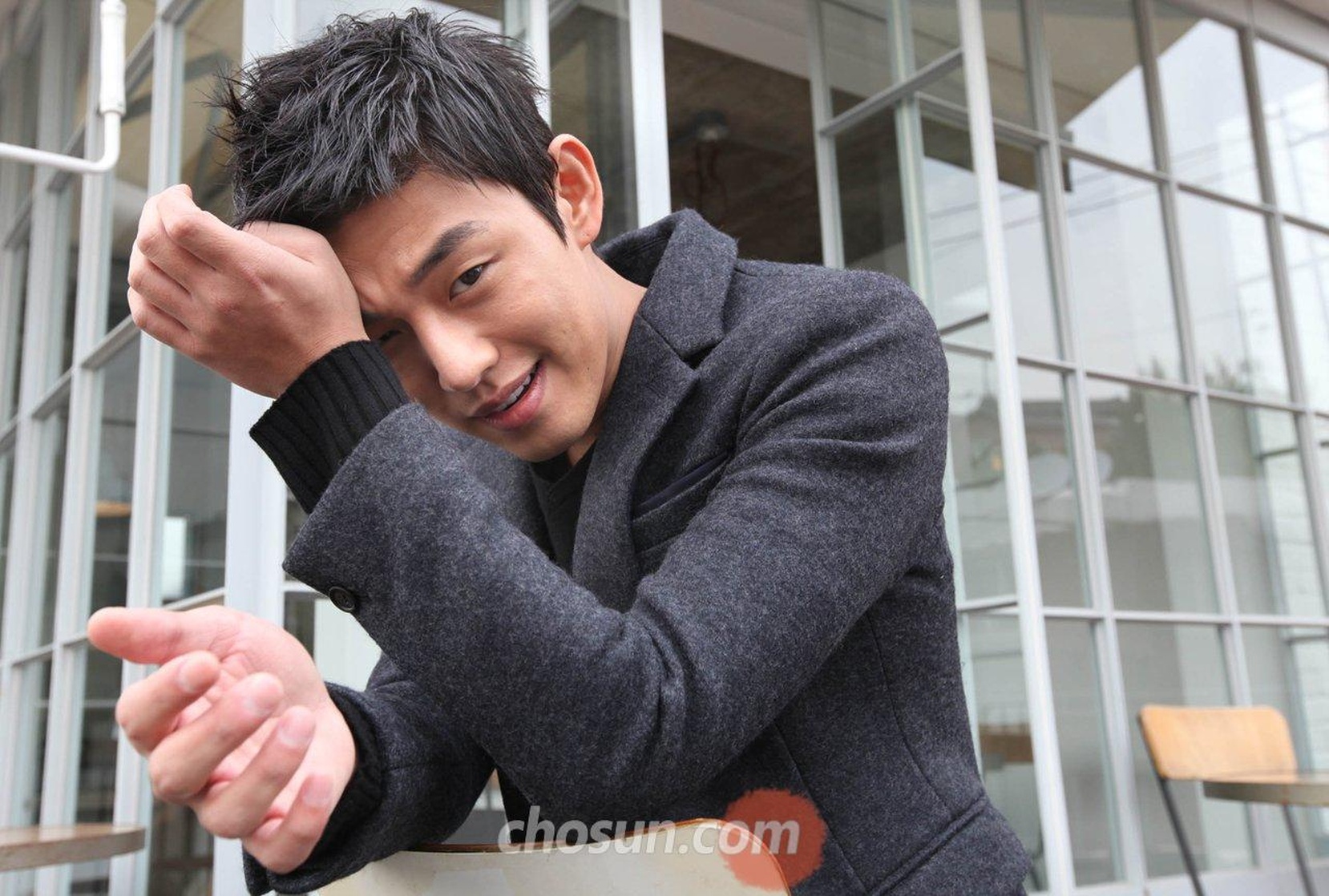 Ah In Yoo
