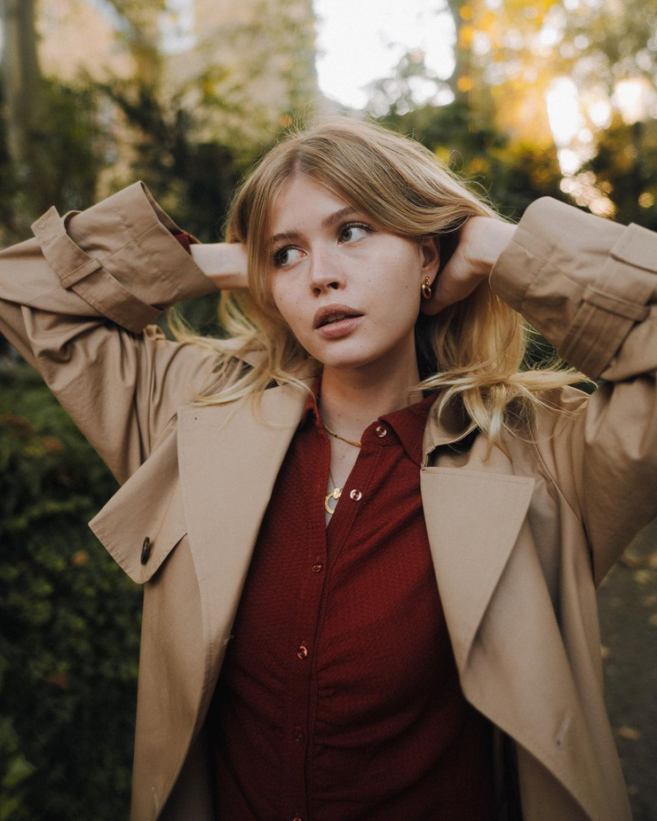 Picture of Luna (model)