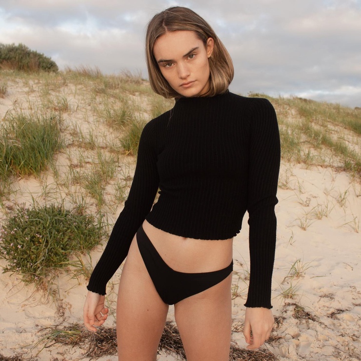 Picture of hannah miller model