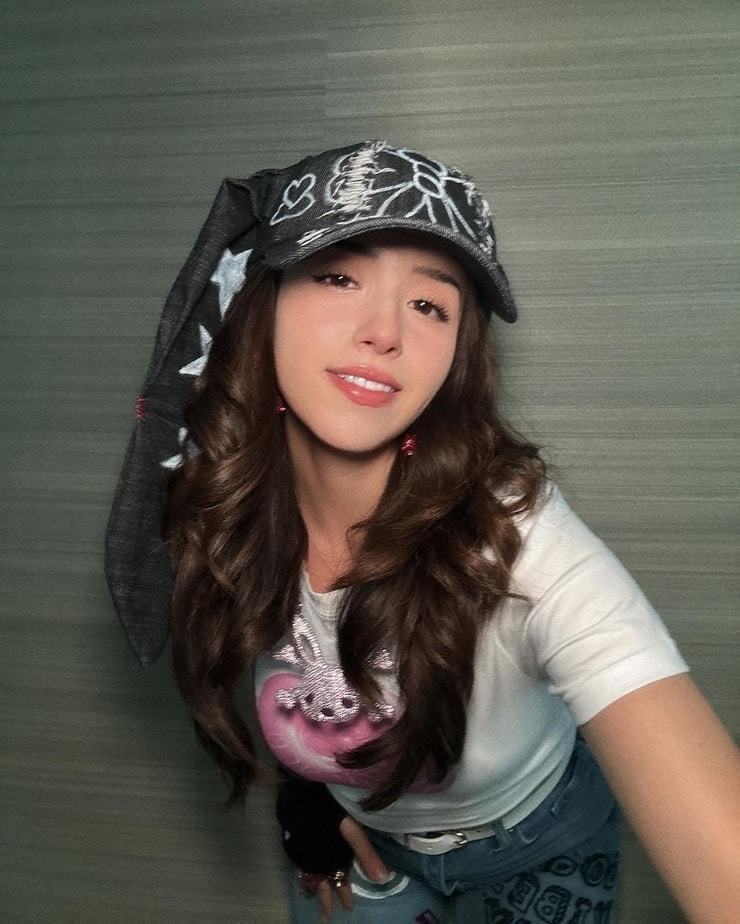 Picture of Pokimane