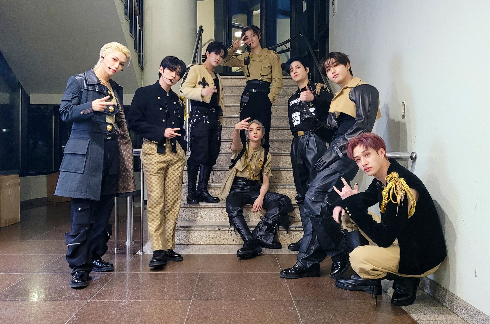 Stray Kids