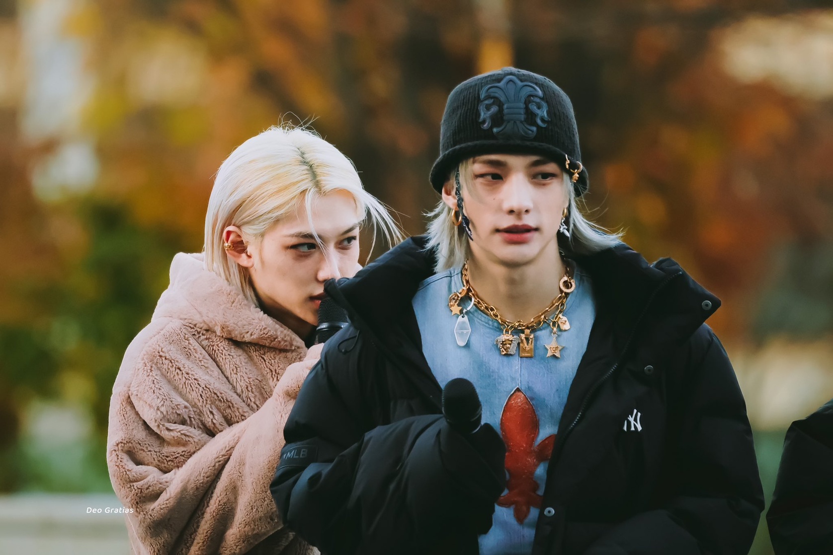 Stray Kids