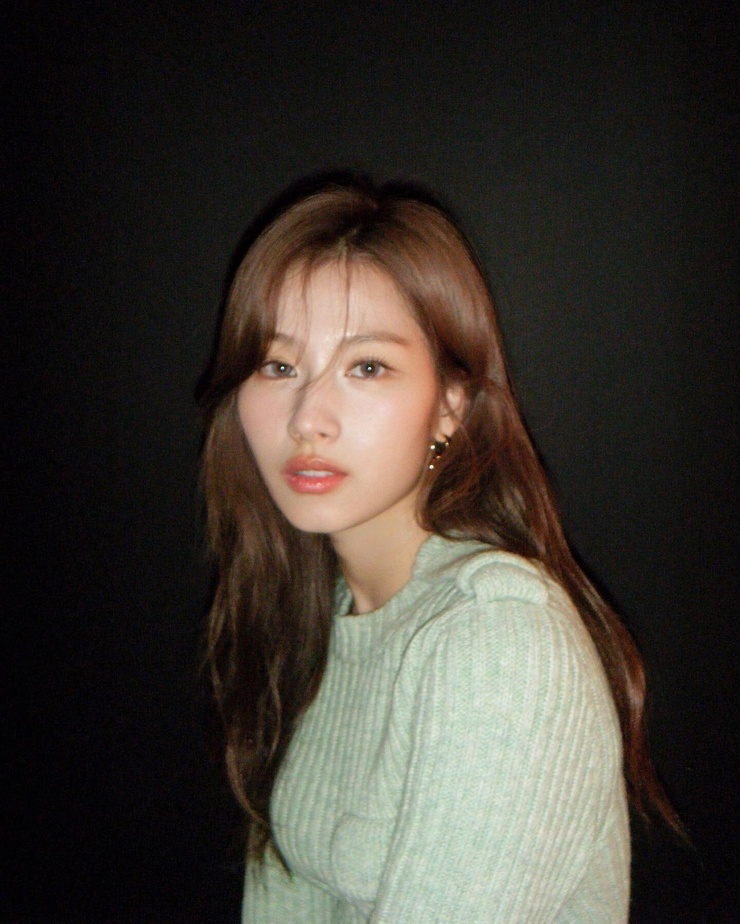 Picture of Minatozaki Sana