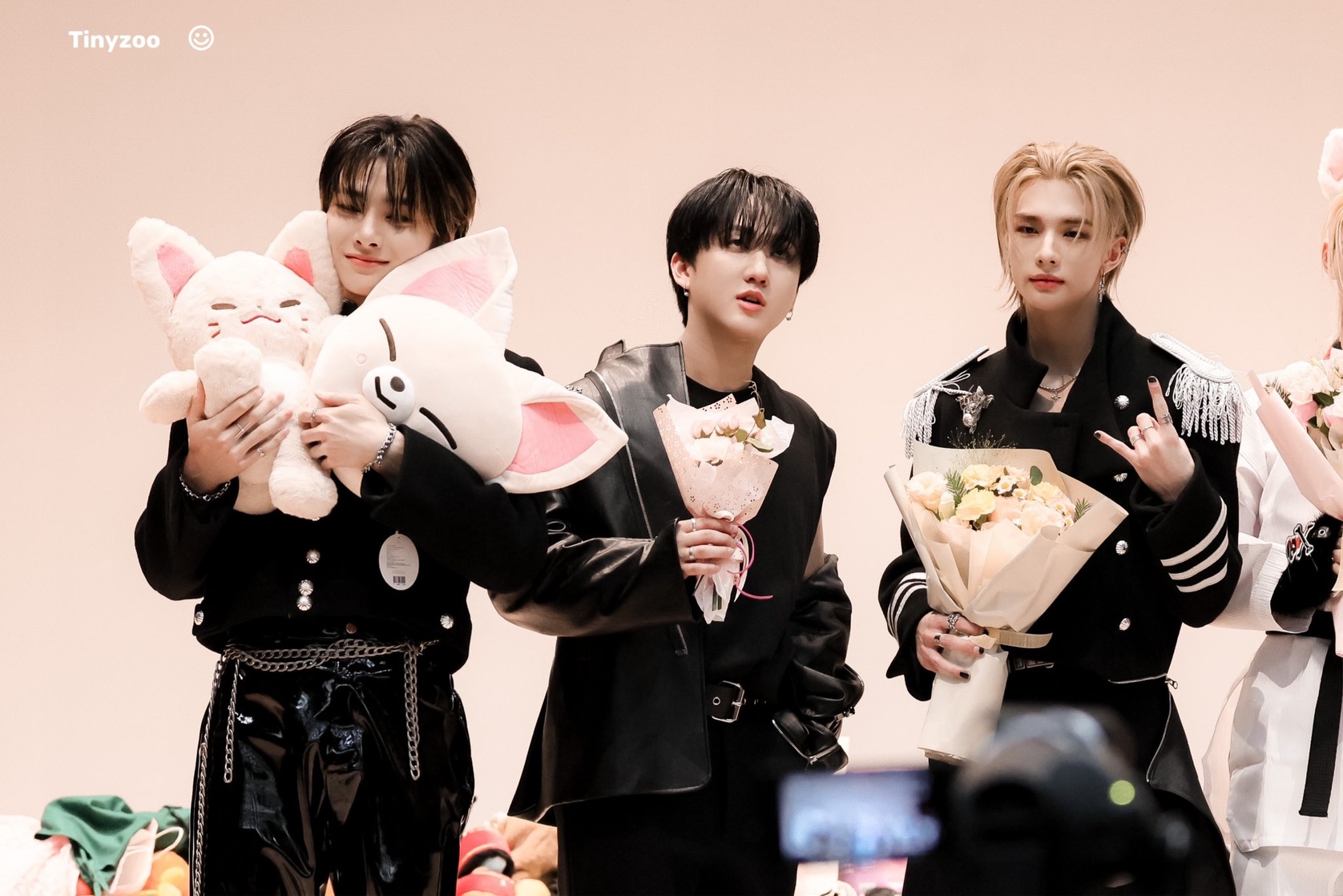 Stray Kids