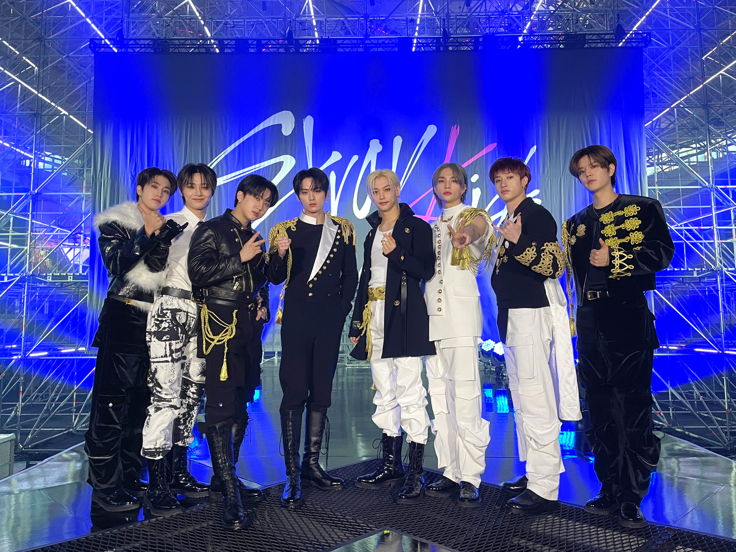 Stray Kids