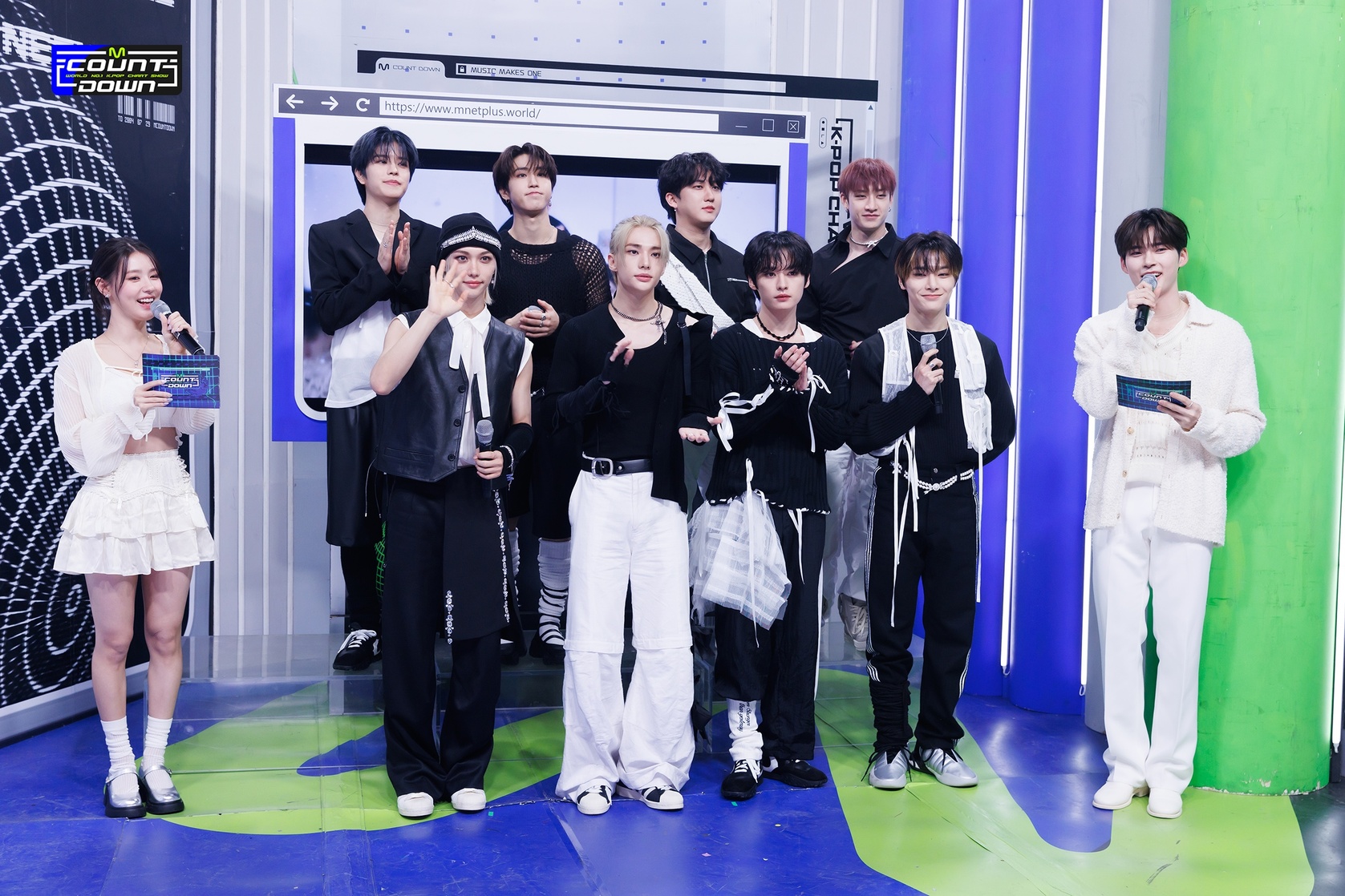 Stray Kids