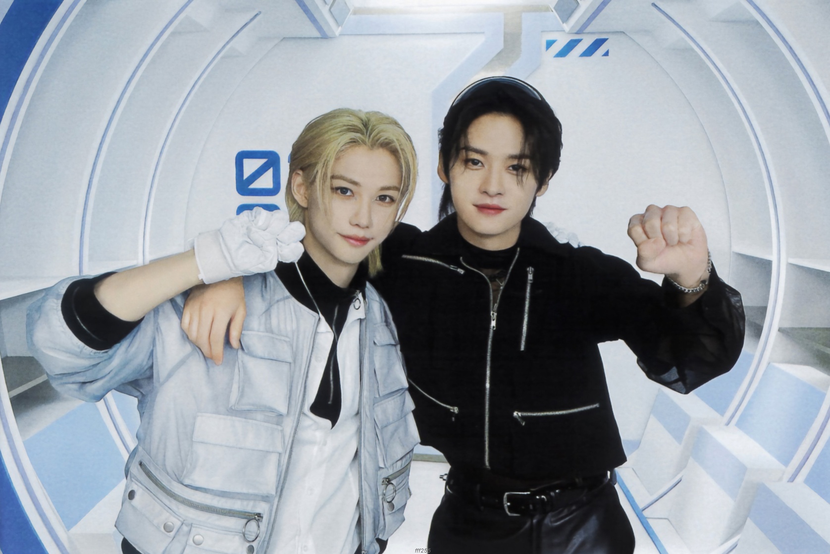 Stray Kids