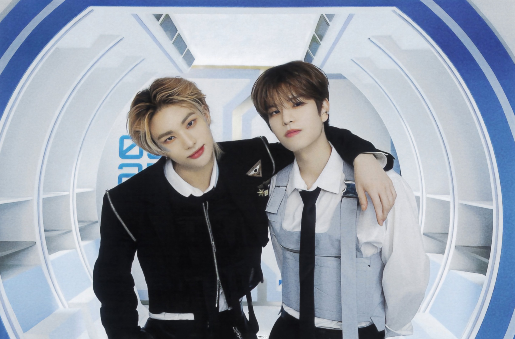 Stray Kids