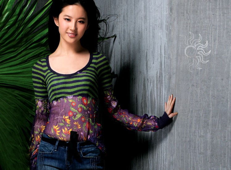 Yifei Liu