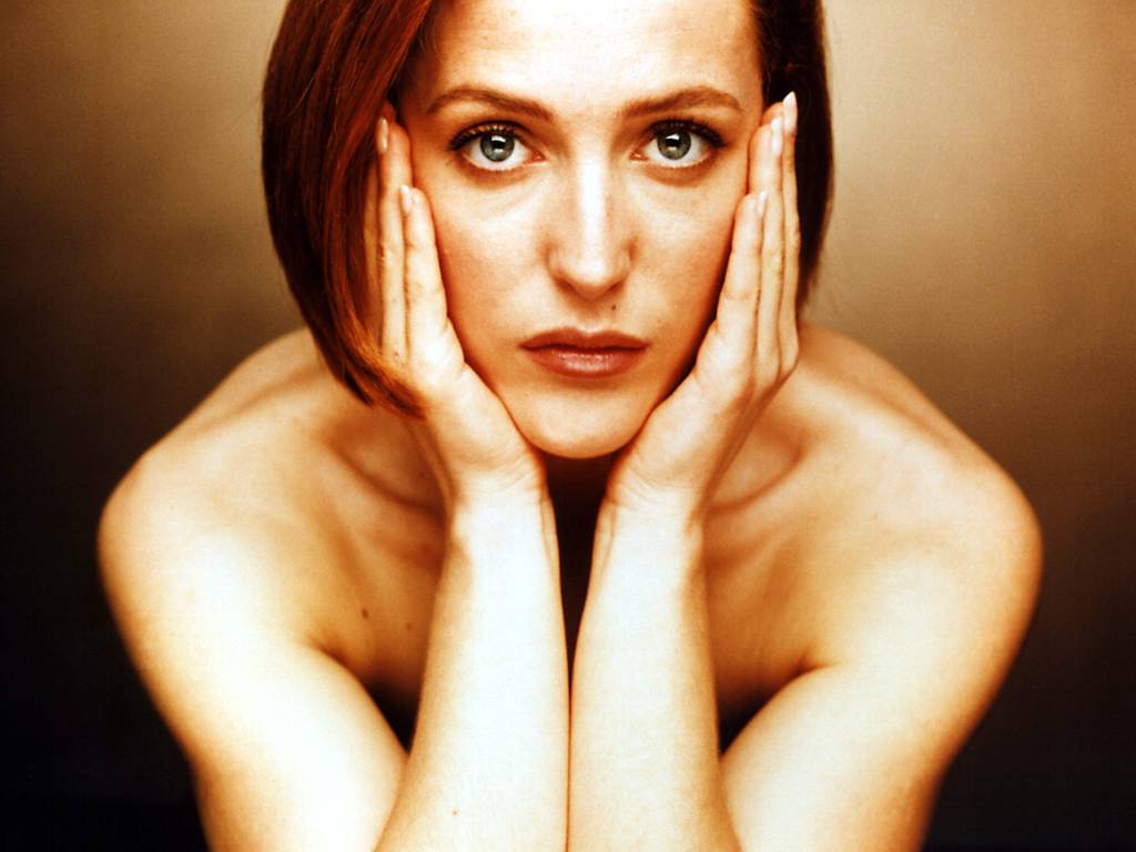 Gillian Anderson