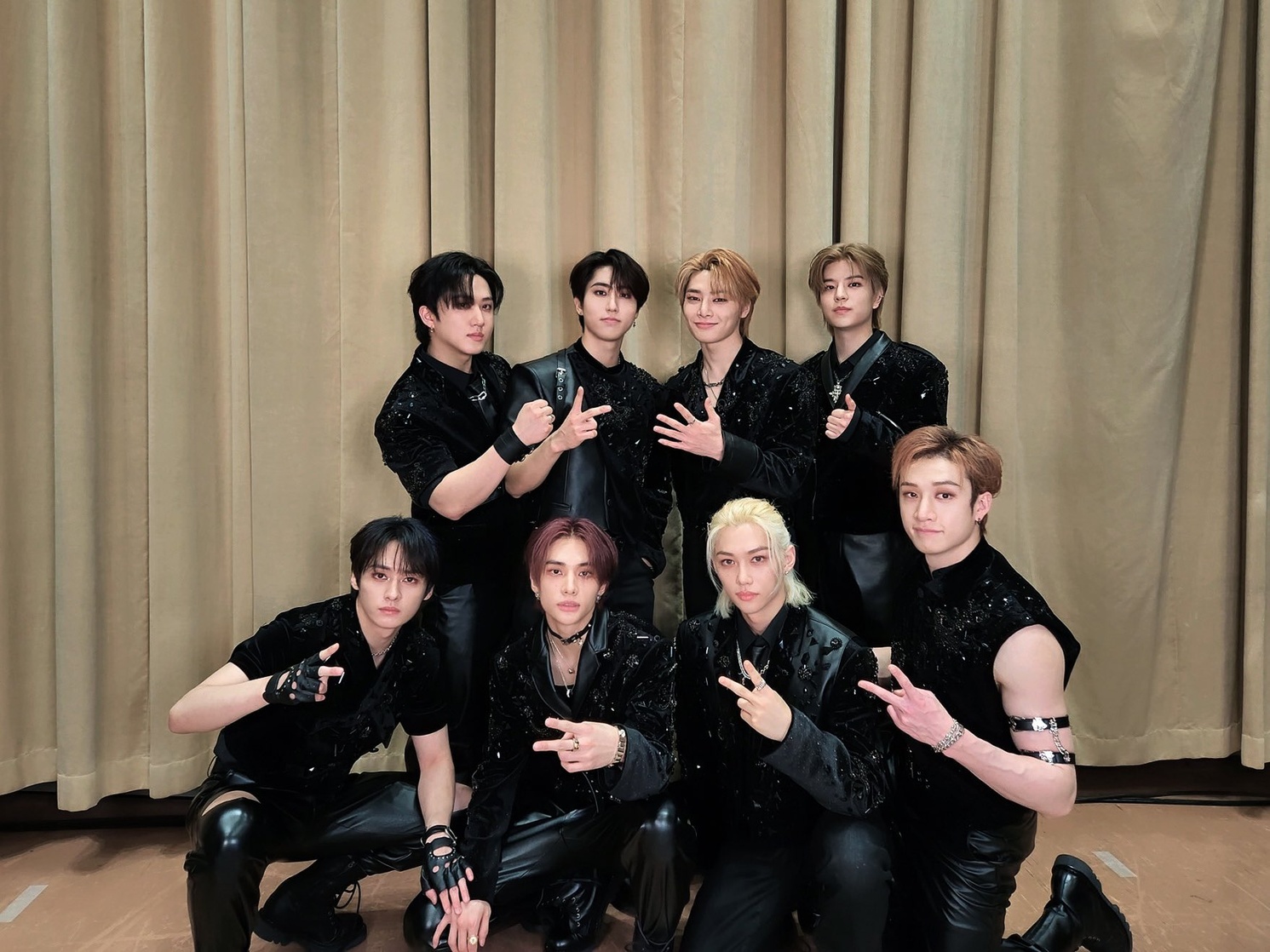 Stray Kids