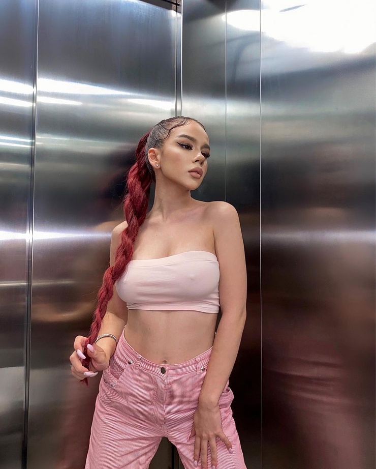 Picture of Simona (singer)