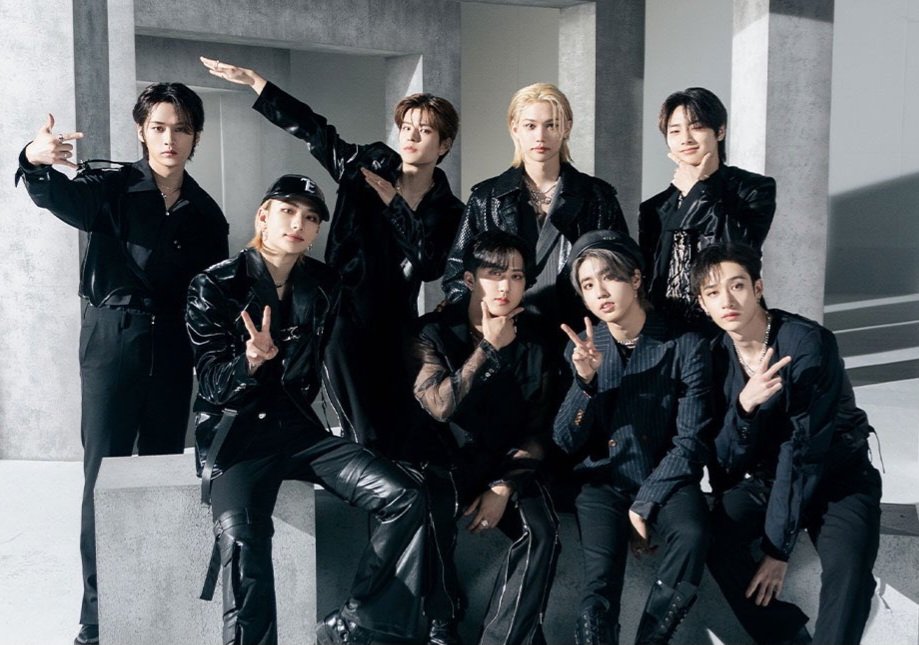 Stray Kids