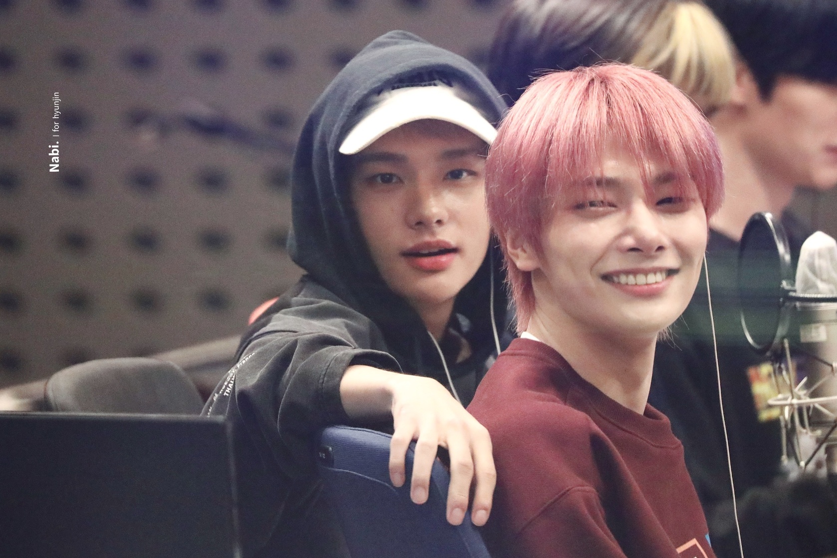 Stray Kids