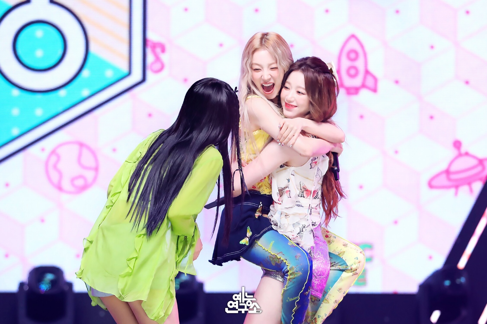 (G)I-dle