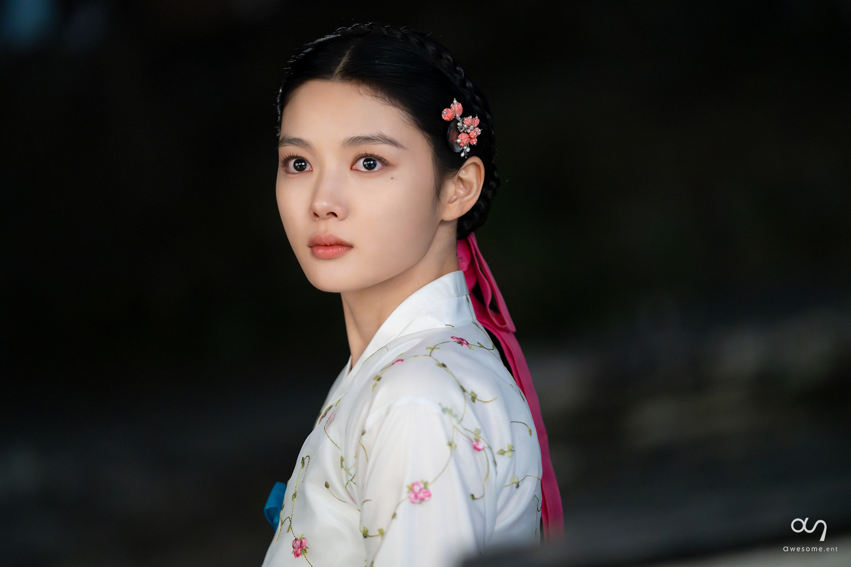 Yoo-Jeong Kim Yoo-Jeong Kim