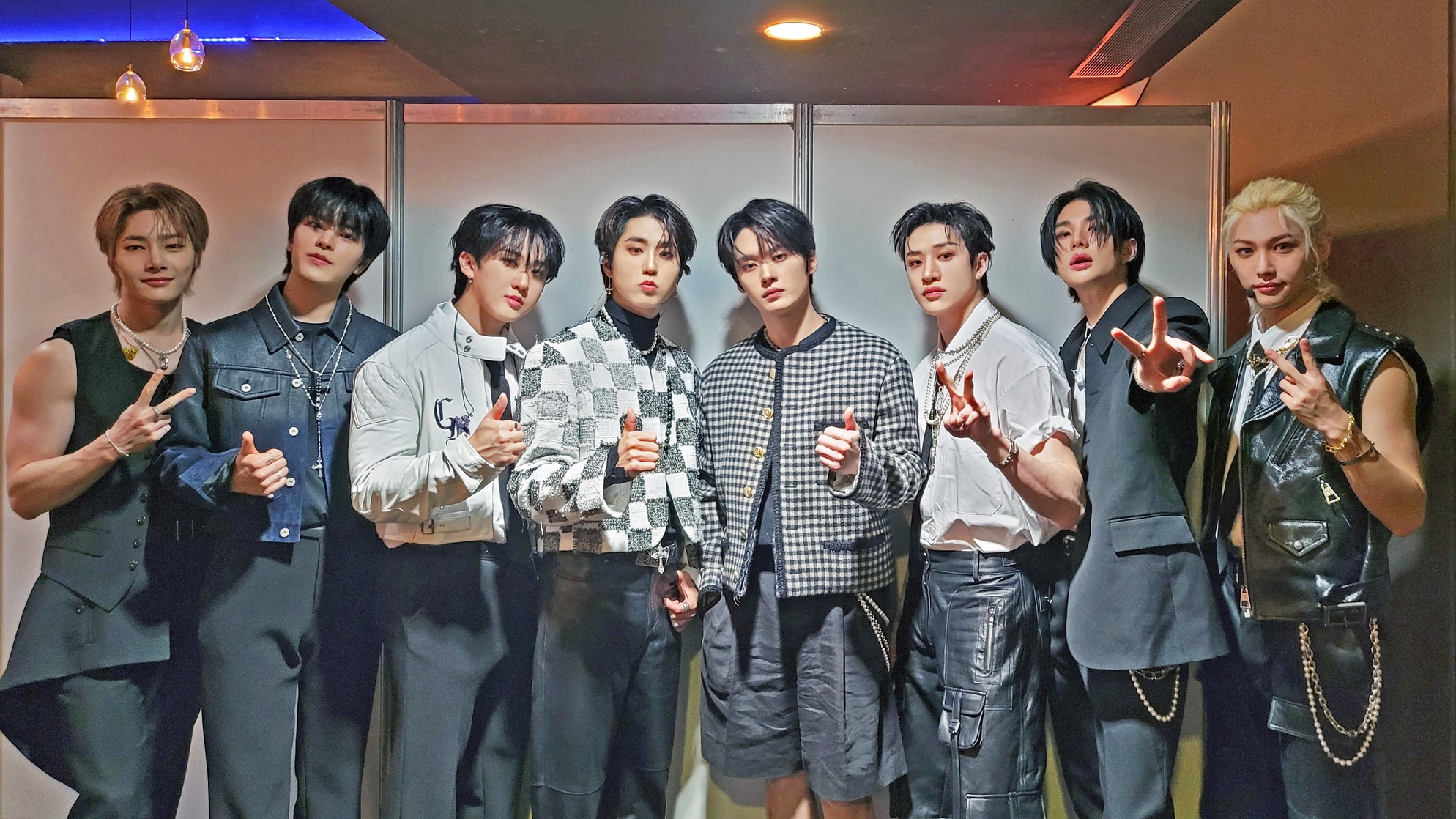 Stray Kids