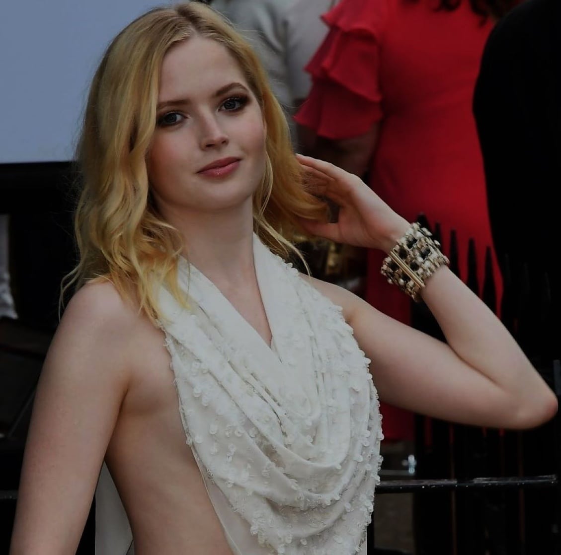 Ellie Bamber Ellie Bamber