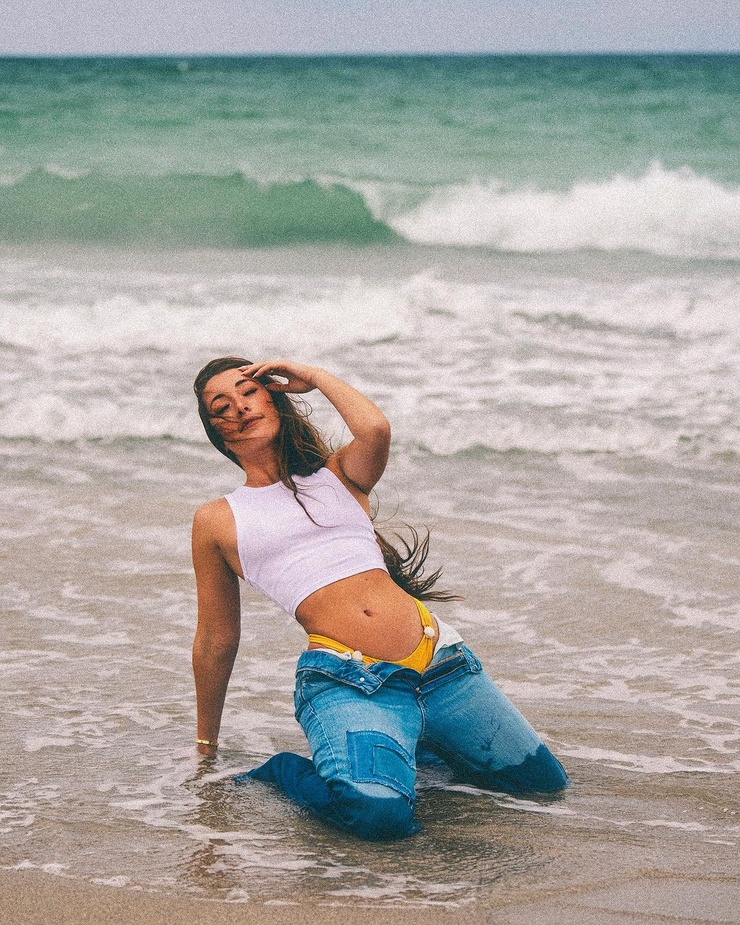 Picture of Sydney Lint