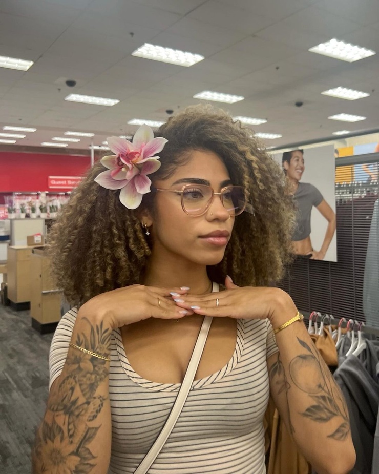 Picture of https://popularbio/venus-marquez/