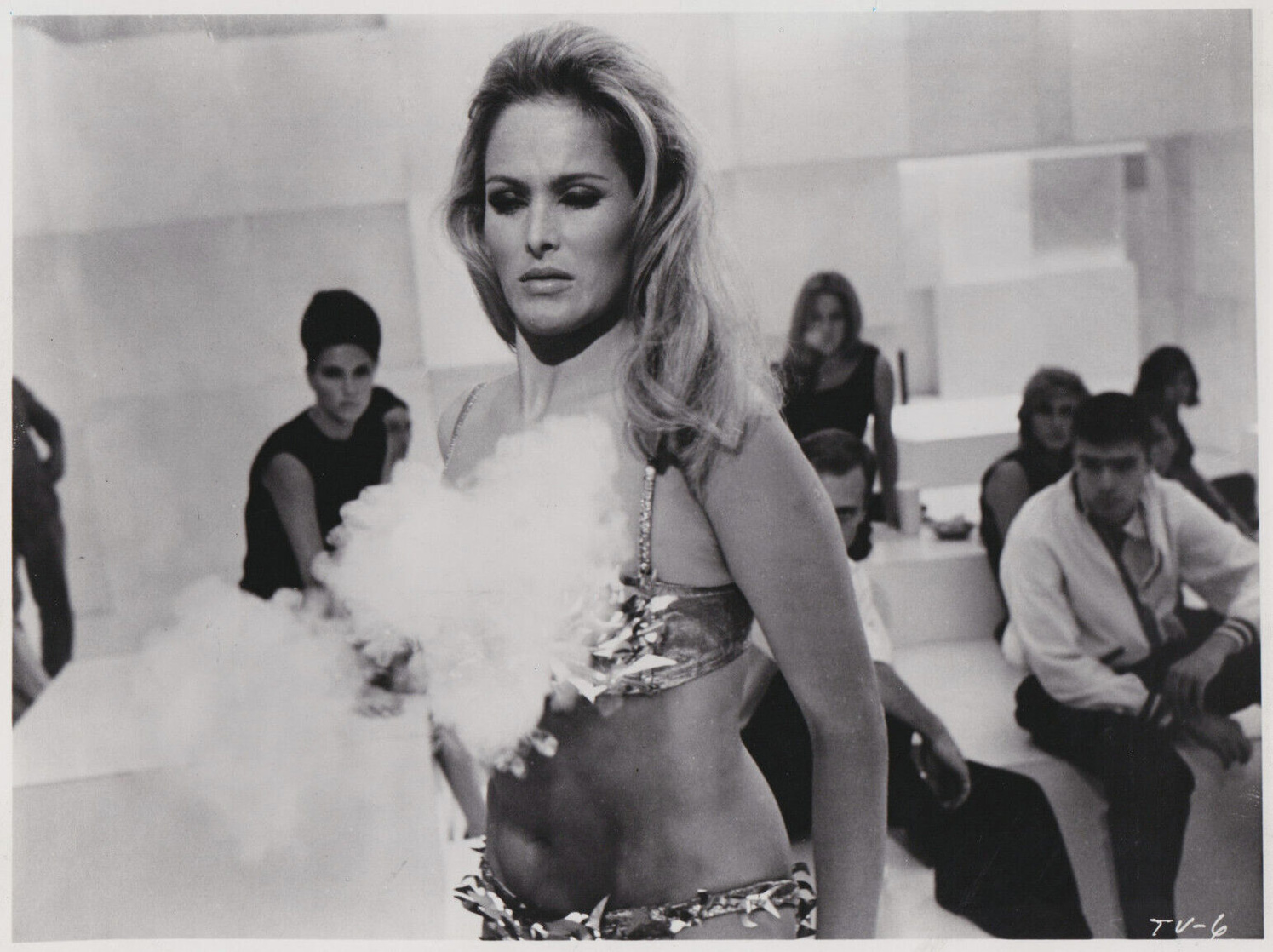 The 10th Victim (1965)