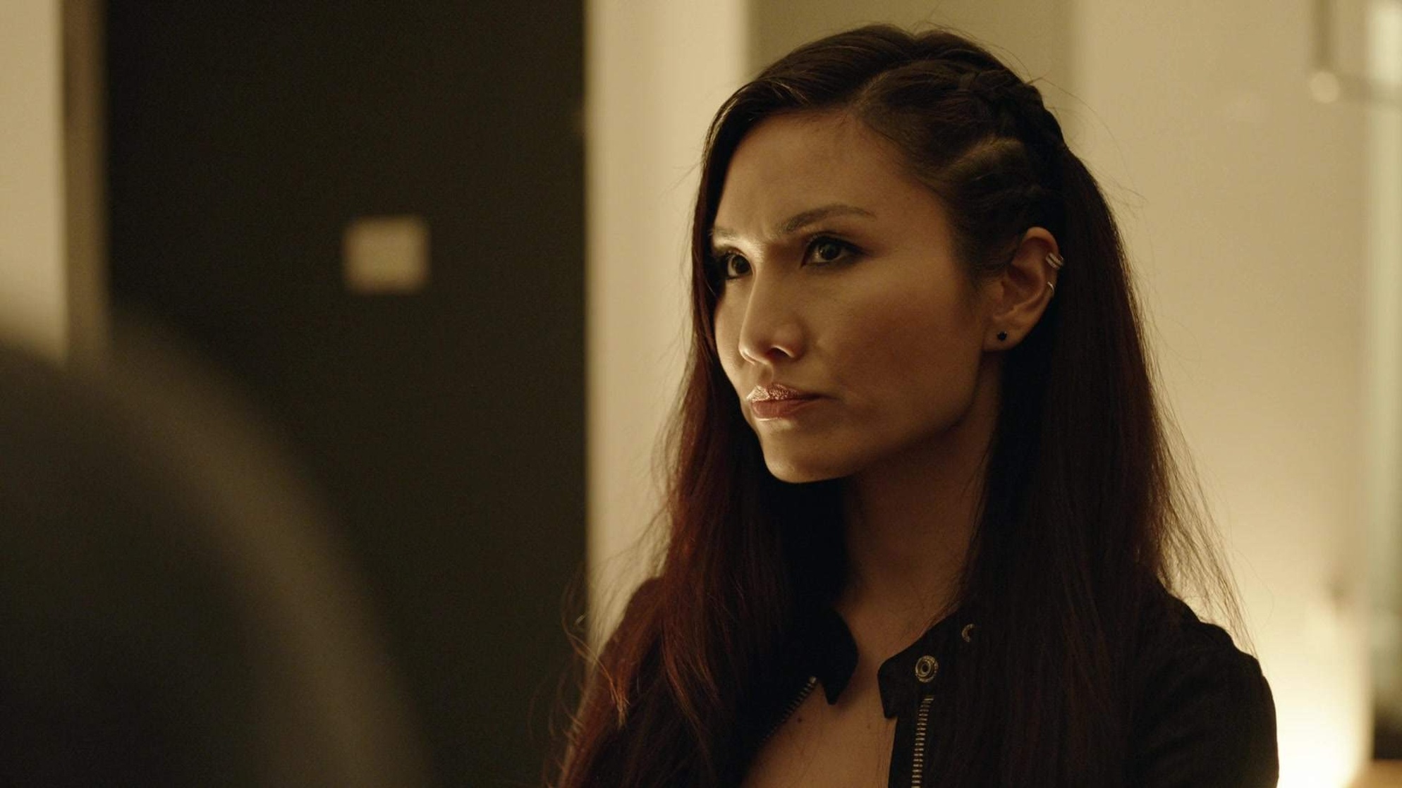 Violet (Blood & Treasure)