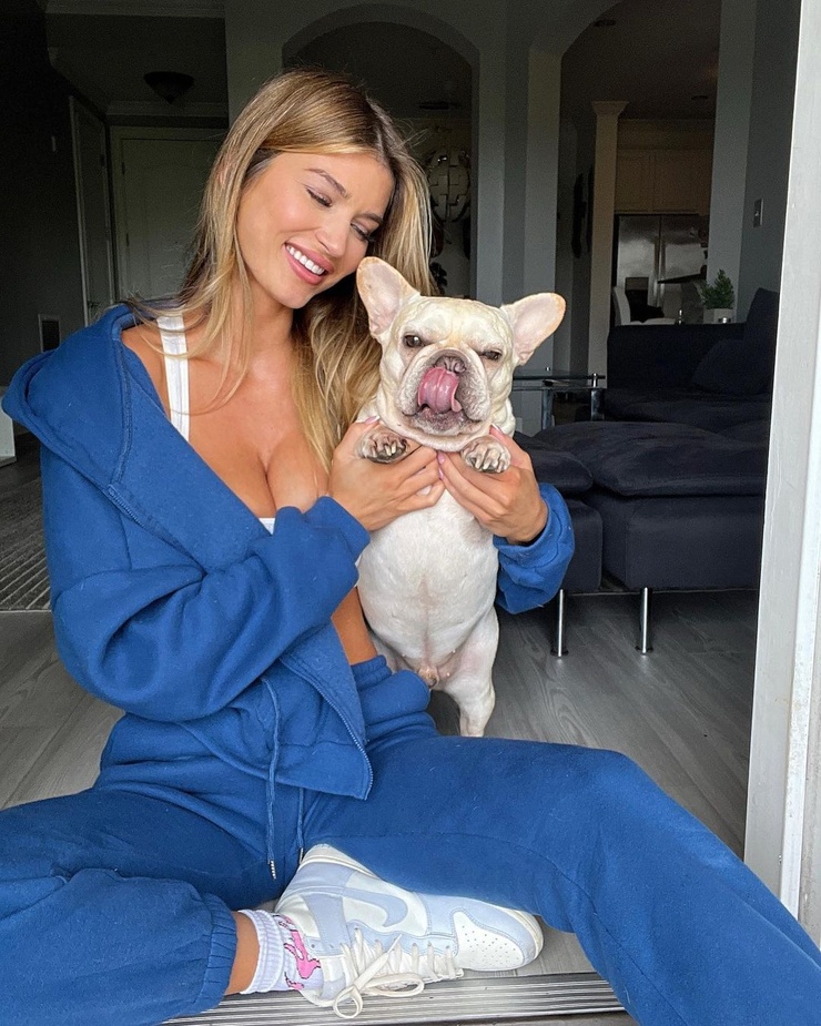 hayleytothemax image