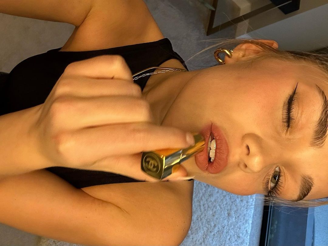 Mimi Slinger