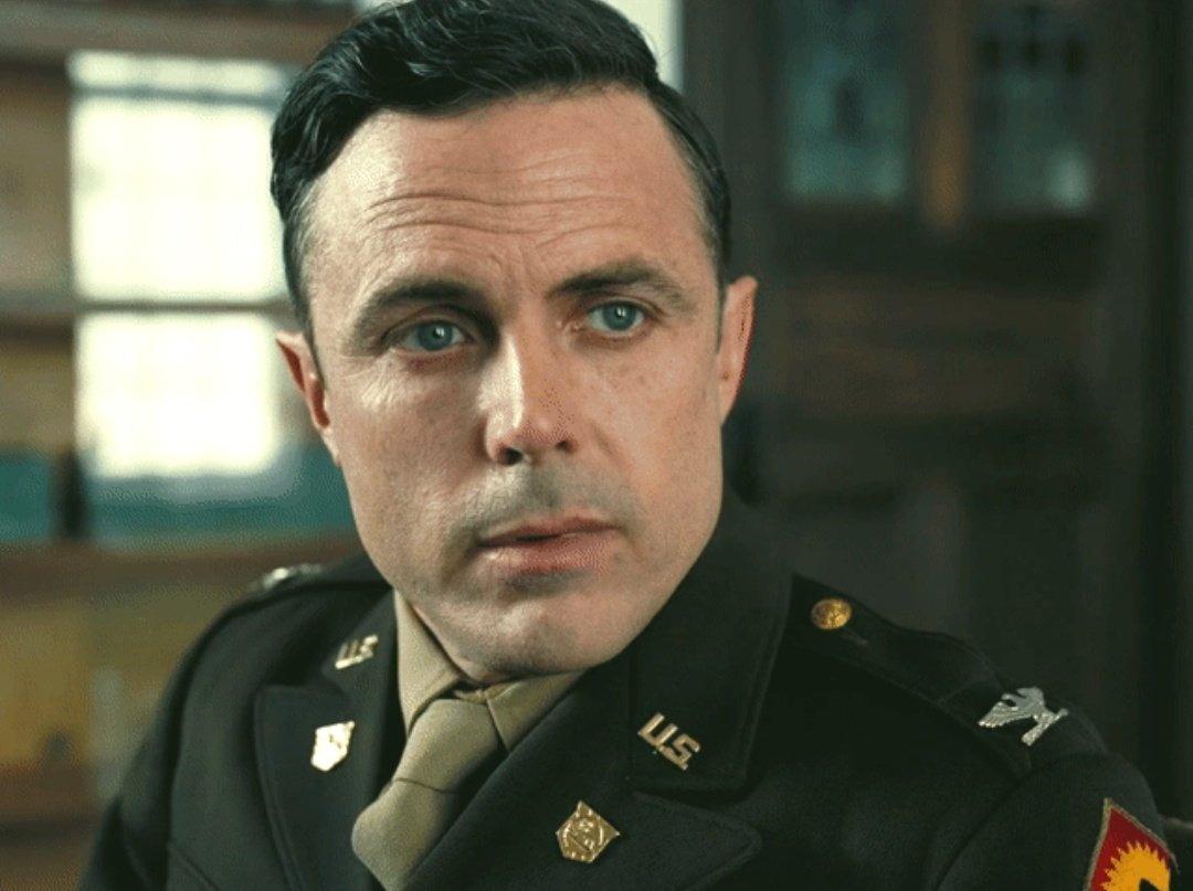 Boris Pash (Casey Affleck)