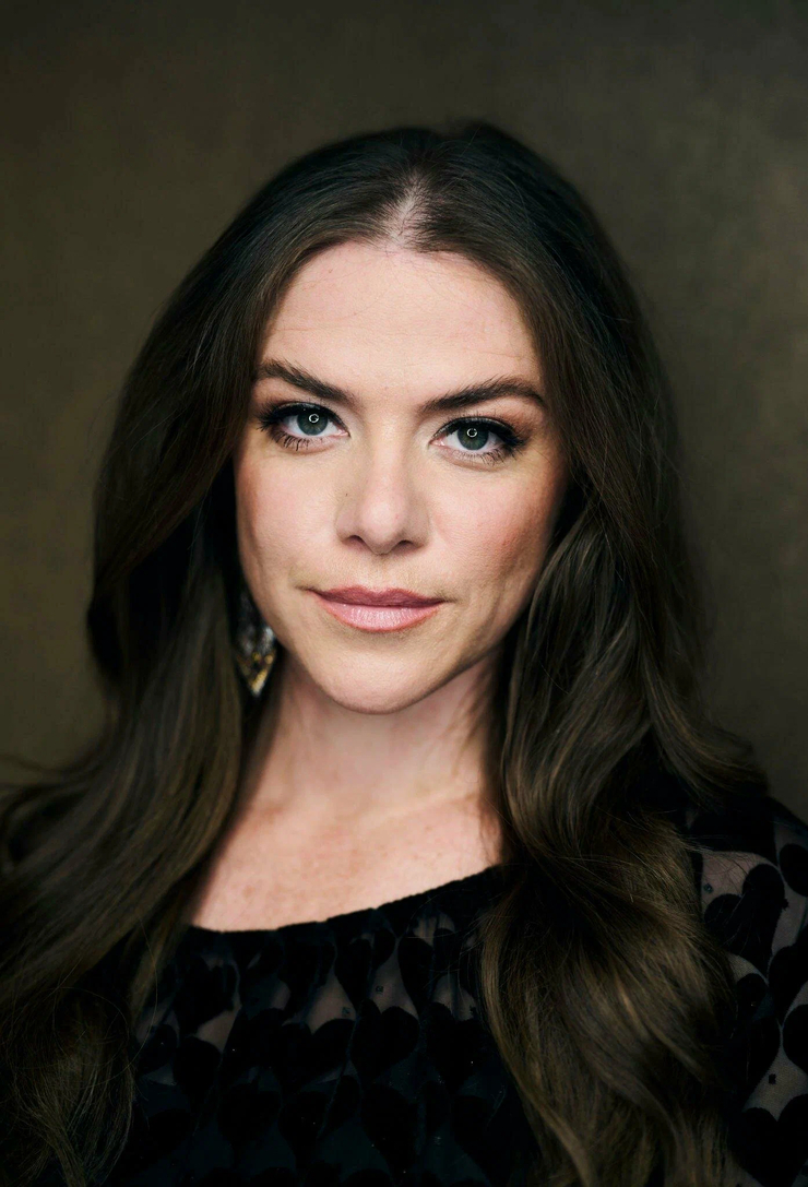 Kaniehtiio Horn image