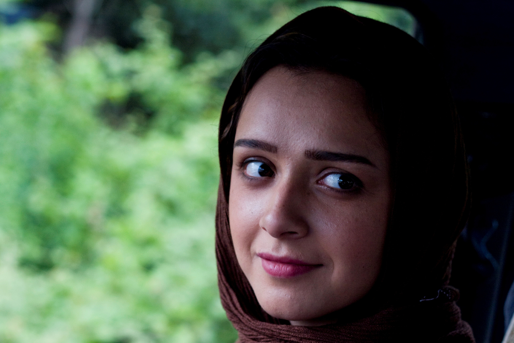 About Elly (2009) 