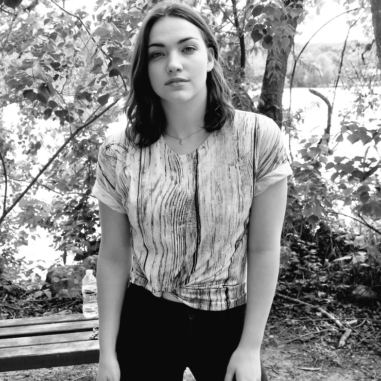 Picture of Violett Beane