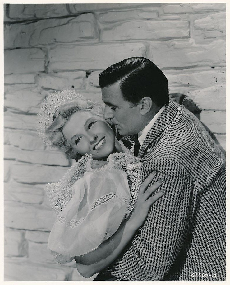 Ilona Massey, Walter Pidgeon