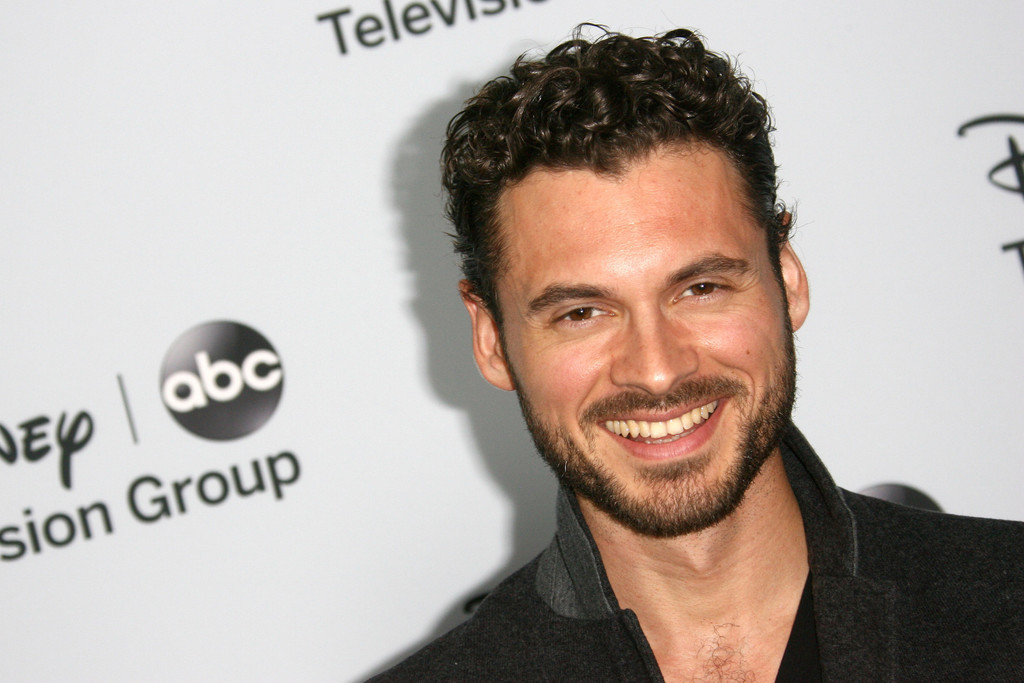 Adan Canto