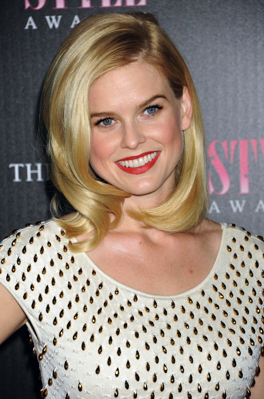 Picture of Alice Eve