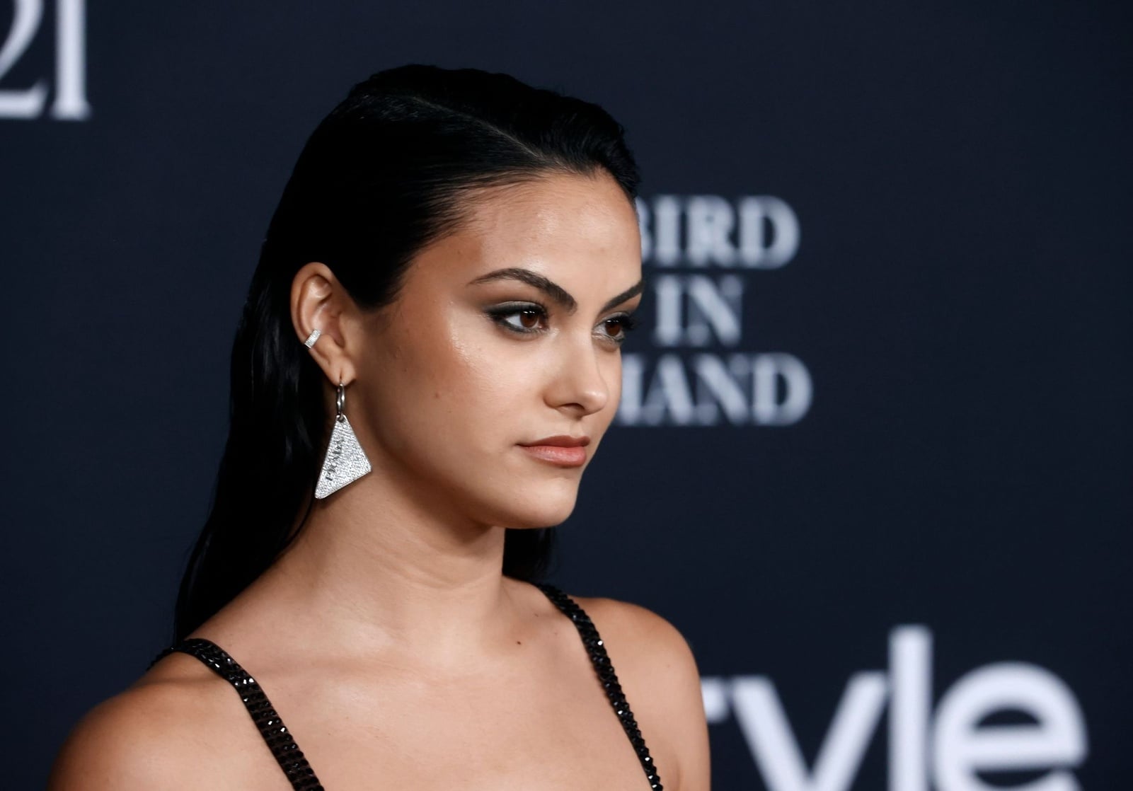 Camila Mendes