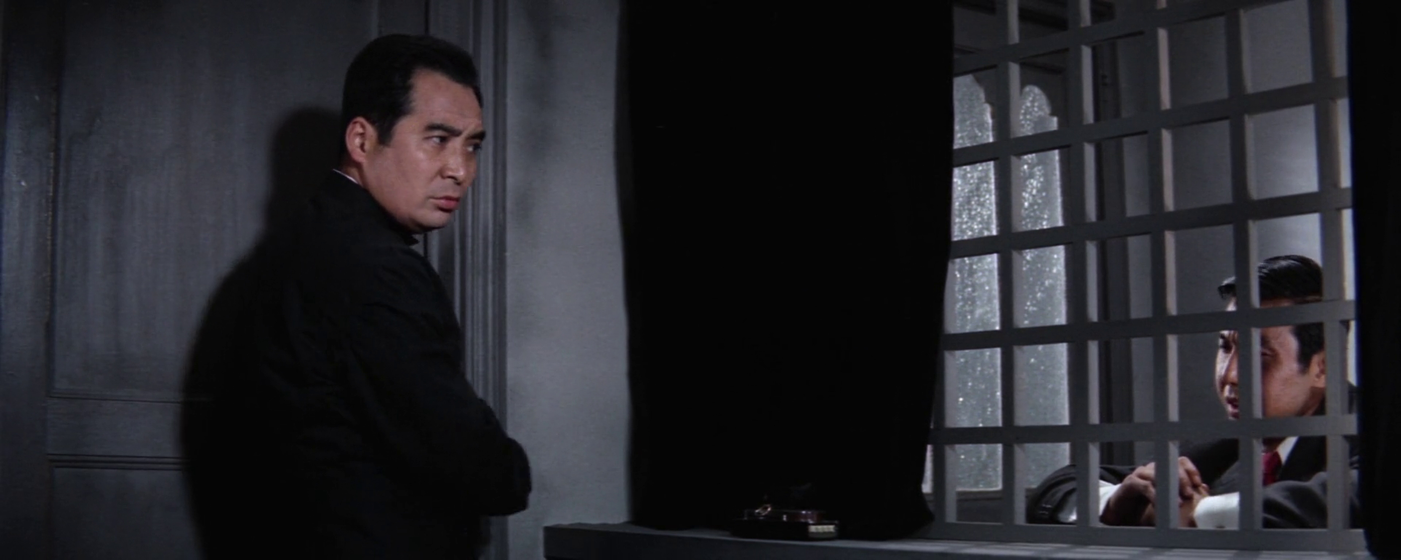 Detective Bureau 2-3: Go to Hell Bastards!