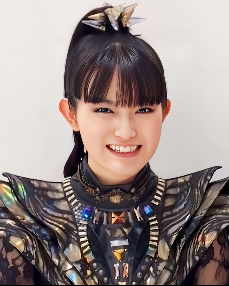 Picture of Suzuka Nakamoto