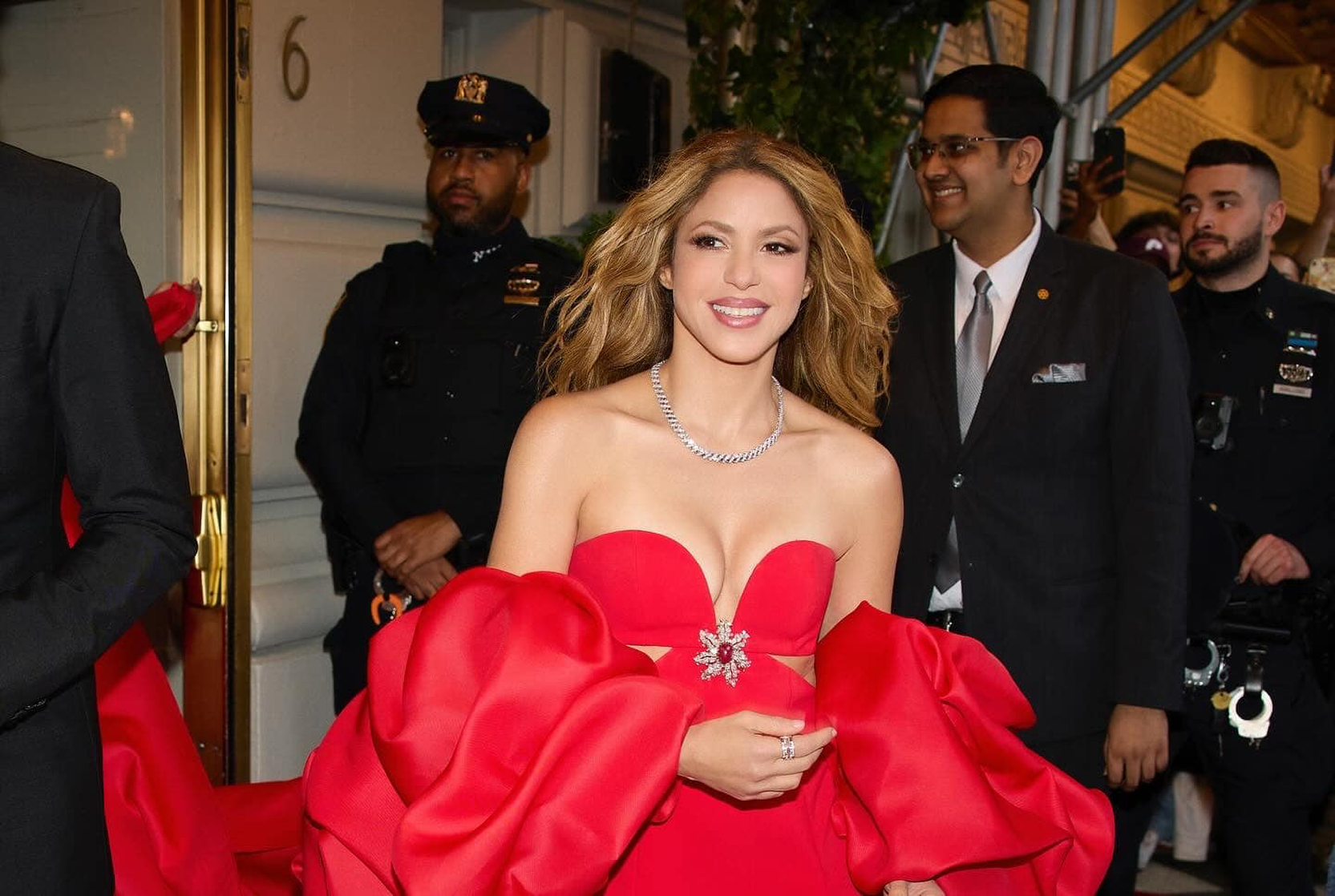 Shakira Shakira