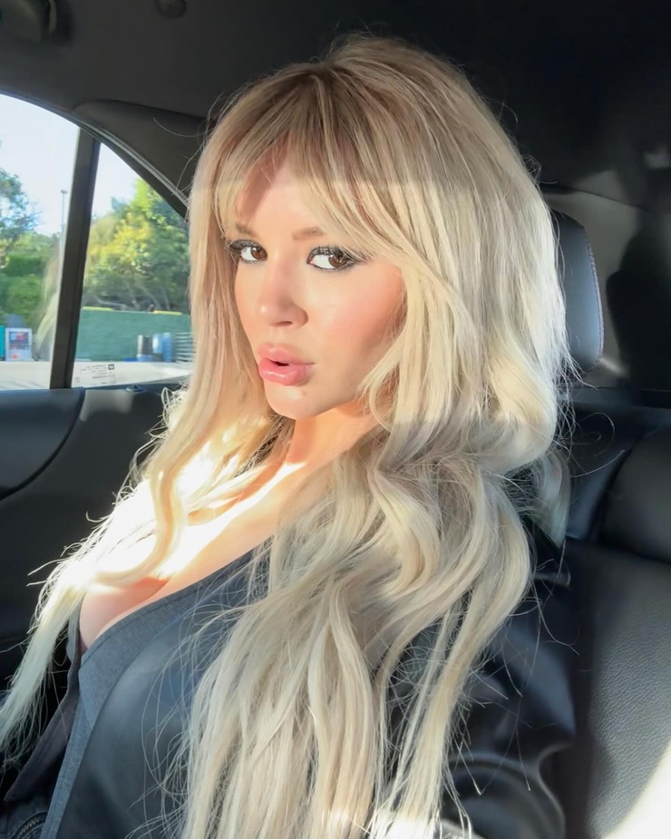 Picture of Taylor LaVie