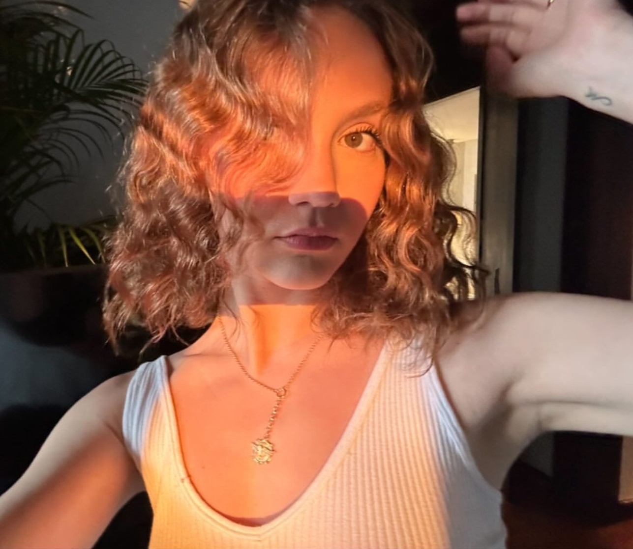 Iris Apatow