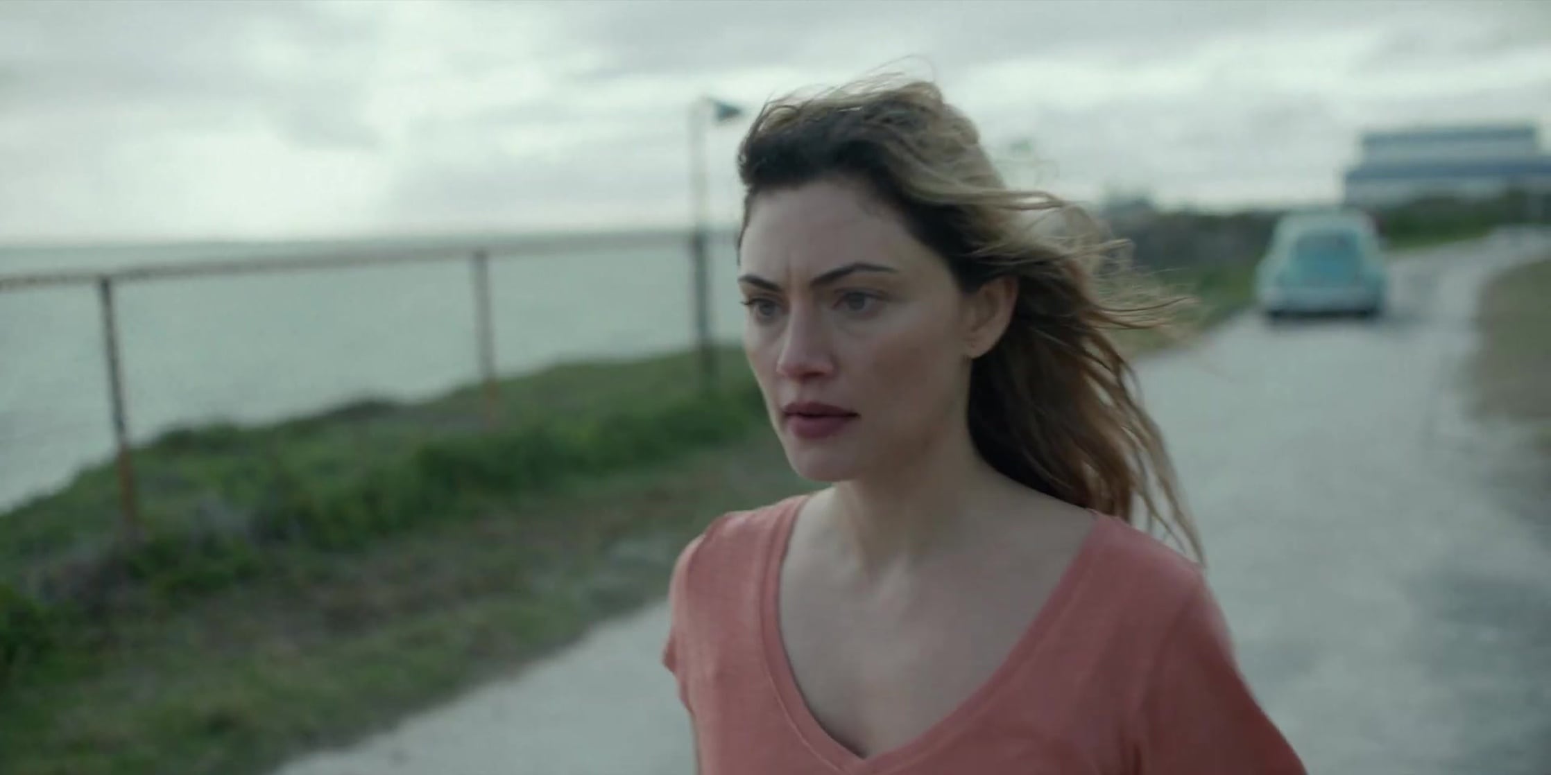 Phoebe Tonkin