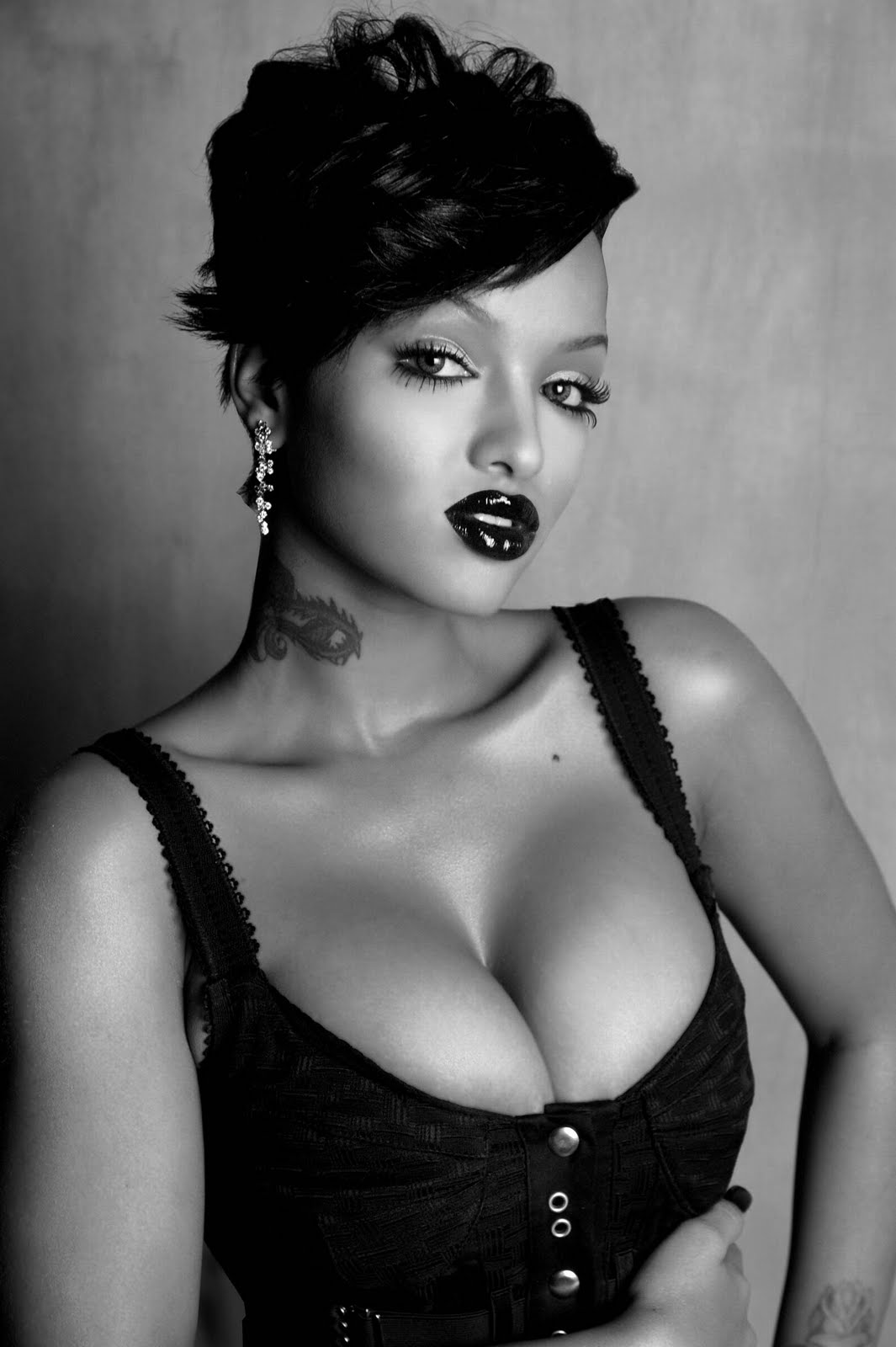 Cleavage LoLa Monroe naked (46 foto and video), Sexy, Leaked, Feet, panties 2015 Cleavage LoLa Monroe nude (85 foto and video), Pussy, Fappening, Boobs, butt 2015