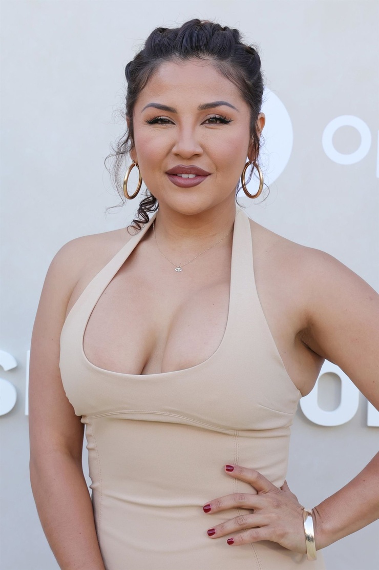 Annie Gonzalez picture