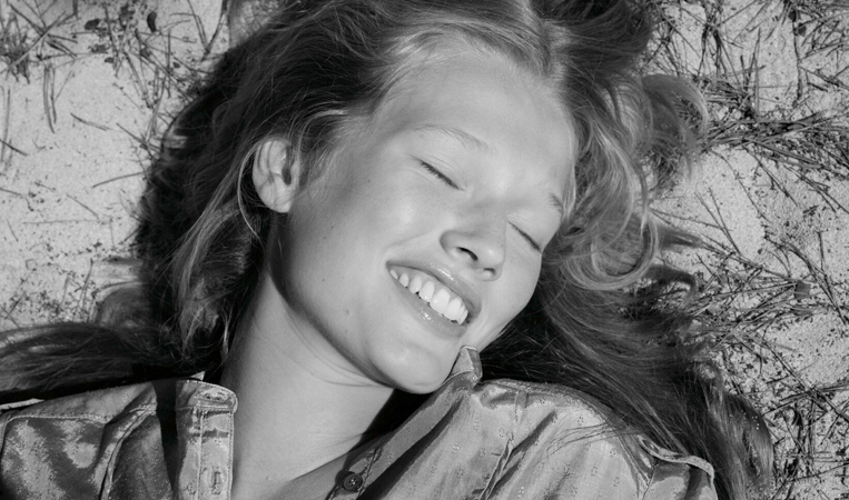 Toni Garrn Toni Garrn
